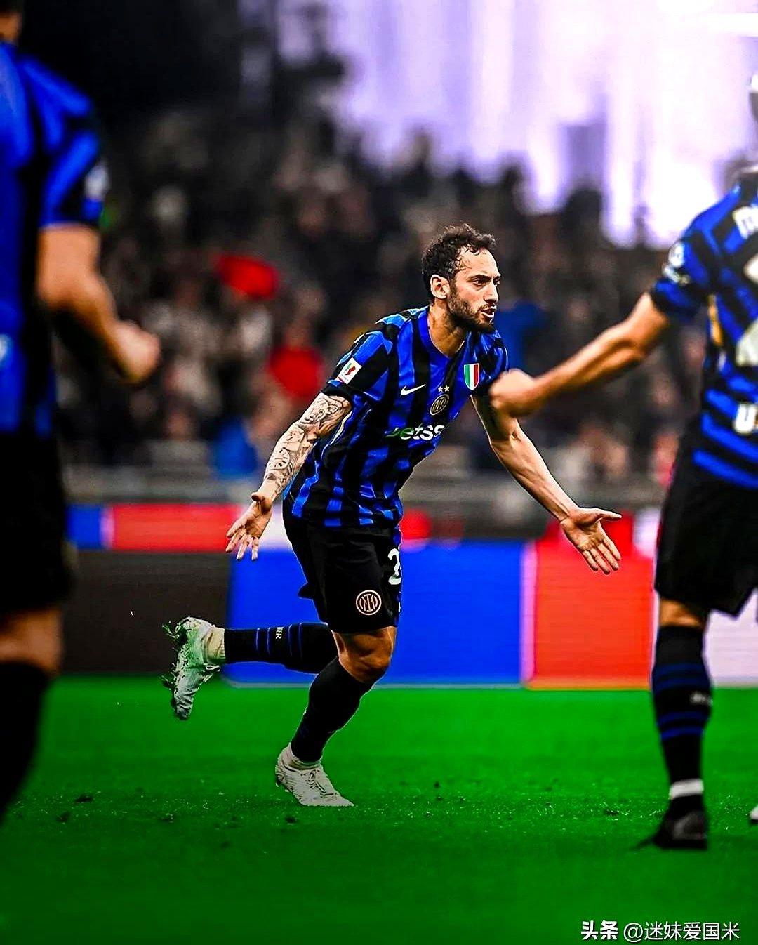 塞维利亚狂胜AC米兰,逆转晋级 塞维利亚狂胜AC米兰,逆转晋级