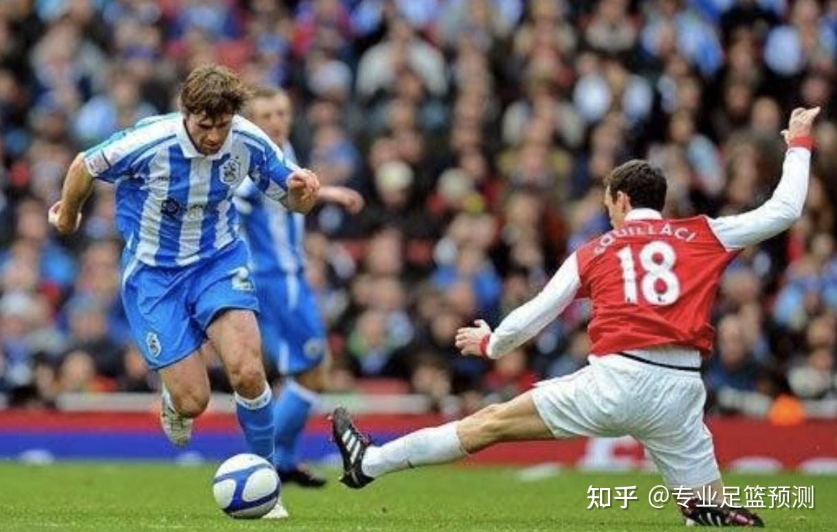 哈德斯菲尔德客场失分，遭遇连败危机