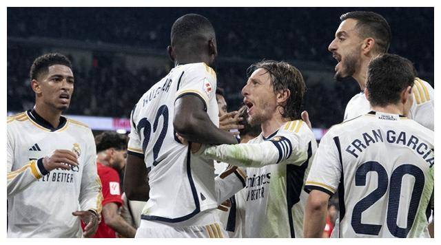 皇马球员受伤无缘本周末对阵瓦伦西亚的比赛